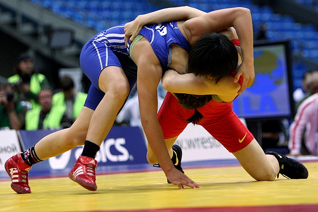 female_wrestling